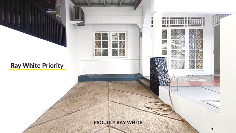 Rumah Siap Huni Bintaro Jaya Luas 120m2 Harga 75 juta/Tahun Nego