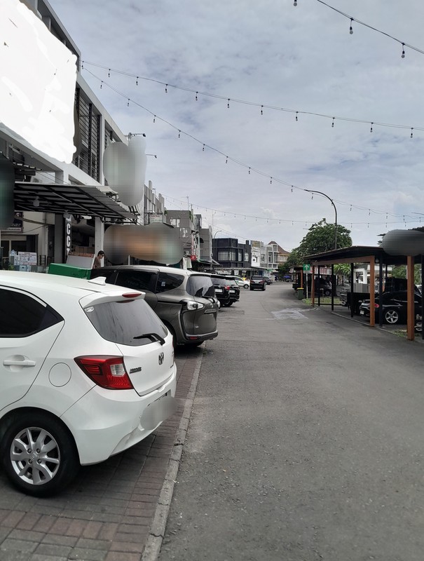 Ruko Strategis Di Fresh Market Kota Wisata sudah SHM