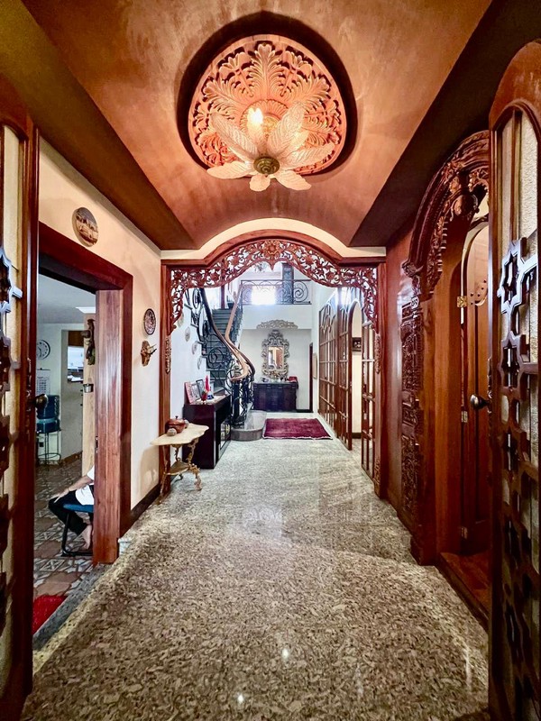 Rumah 3 lantai mewah di Bangka Kemang Town House Jakarta Selatan