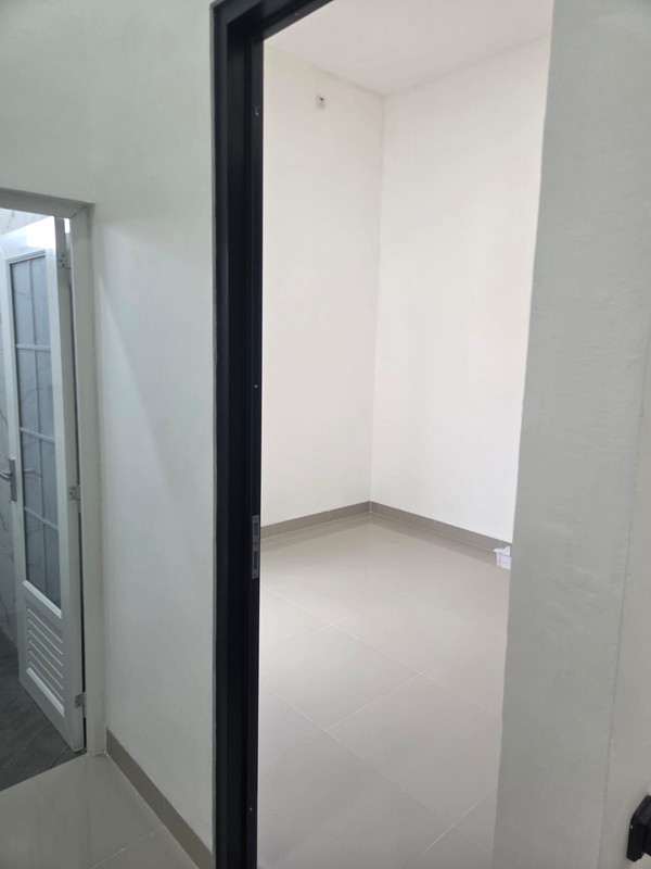 Rumah Bagus Siap Huni dengan Hunian Nyaman dan Asri SHM @BNI, Ciputat