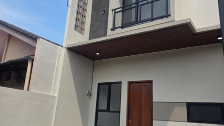 Rumah Bagus Siap Huni dengan Hunian Nyaman dan Asri SHM @BNI, Ciputat