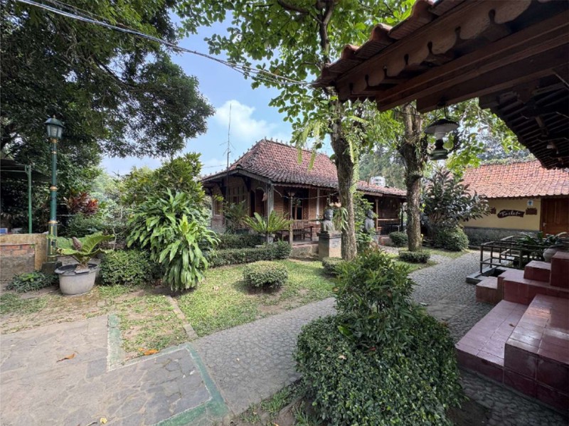 Tanah Bonus Bangunan Joglo Hanya Beberapa Menit Dari RSA UGM