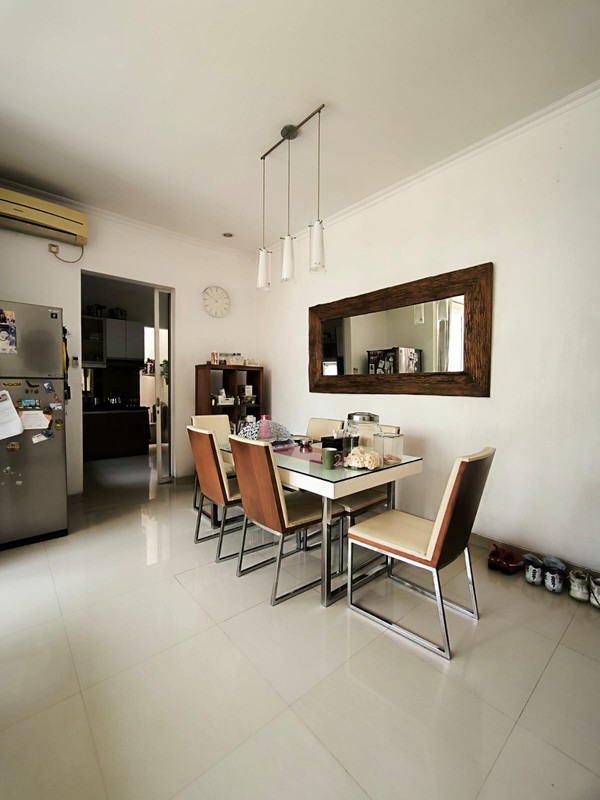 DIJUAL RUMAH DI GREEN ANDARA RESIDENCE JAKARTA SELATAN
