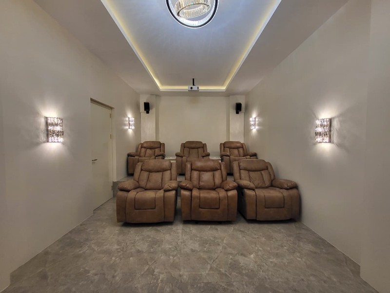 FREE HOLD -  Exquisite 4-Storey Luxury Villa with Panoramic Views in Ungasan - BALI