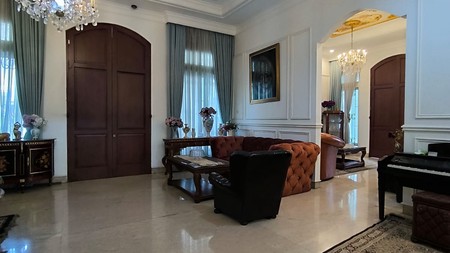 RUMAH DIJUAL JALAN TAMAN RADIO DALAM KEBAYORAN BARU JAKARTA SELATAN