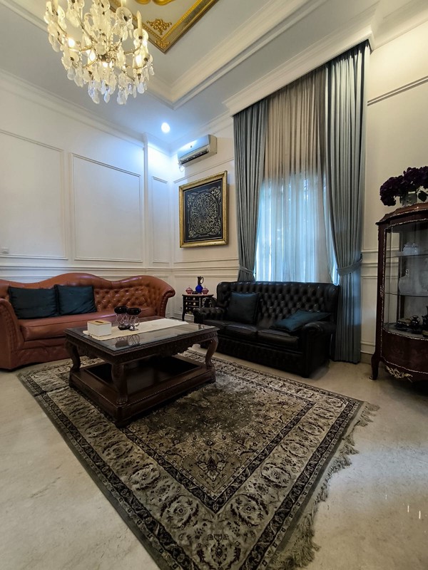 RUMAH DIJUAL JALAN TAMAN RADIO DALAM KEBAYORAN BARU JAKARTA SELATAN