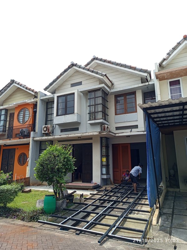 jual cepat murah harga nego siap huni di taman hokkaido lippo karawaci tangerang