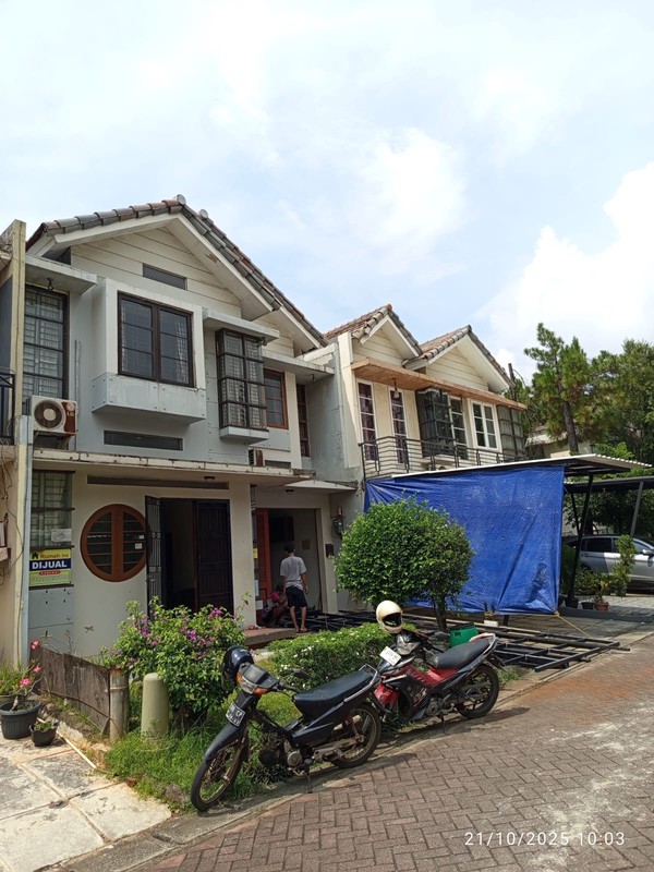 jual cepat murah harga nego siap huni di taman hokkaido lippo karawaci tangerang