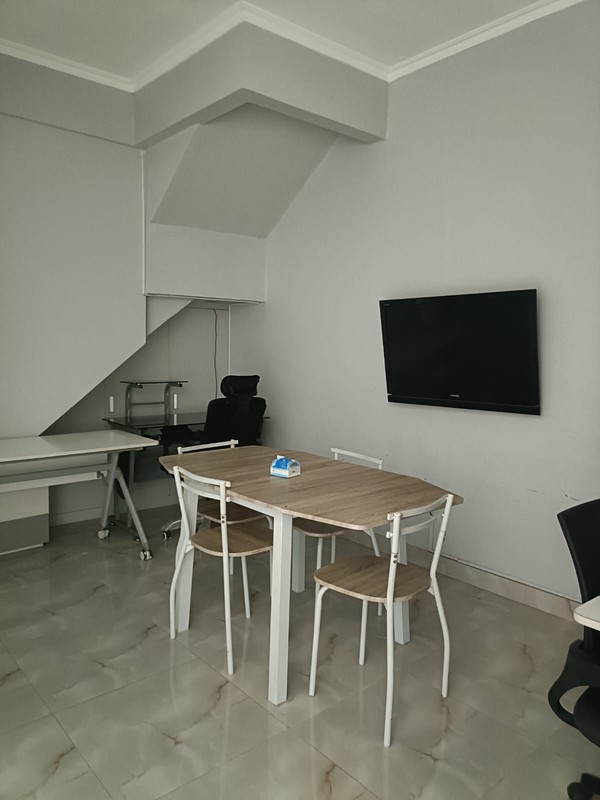 Ruko 4 Lantai Full Furnished ,Cocok untuk Office, daerah di Bintaro 