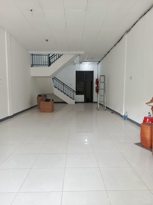 jual cepat ruko strategis siap huni di sektor 1B blok BJ gading serpong tangerang banten