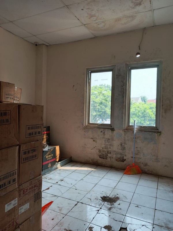 hanya 2.55M nego siapa cepat anda dapat jual cepat ruko strategis siap huni di sektor 1B blok gading serpong tangerang banten