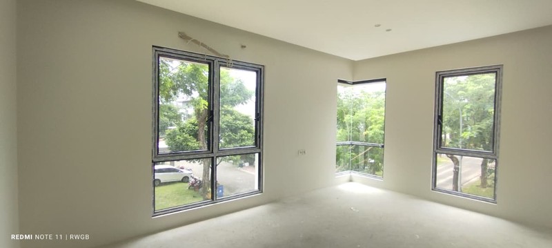 jual cepat rumah baru bangunan mandiri di Foresta Naturale bsd city