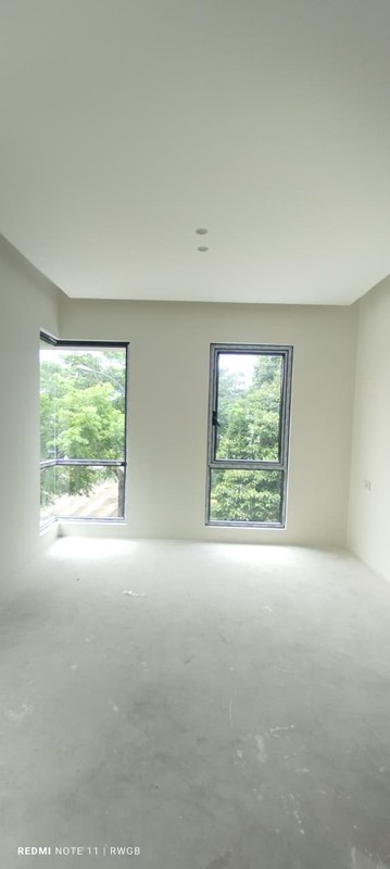 jual cepat rumah baru bangunan mandiri di Foresta Naturale bsd city