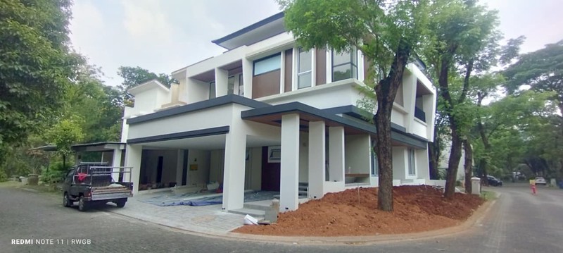 jual cepat rumah baru bangunan mandiri di Foresta Naturale bsd city