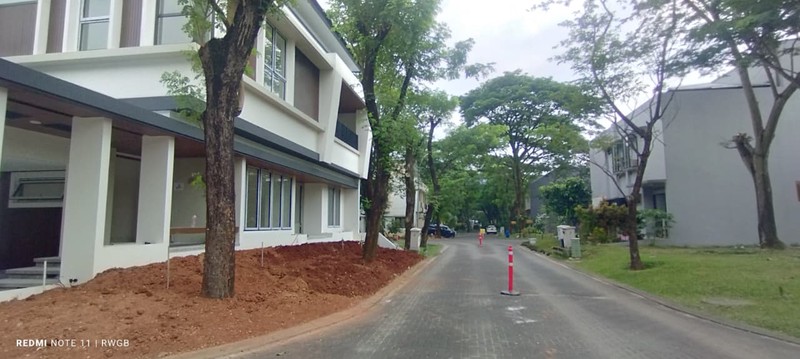 jual cepat rumah baru bangunan mandiri di Foresta Naturale bsd city