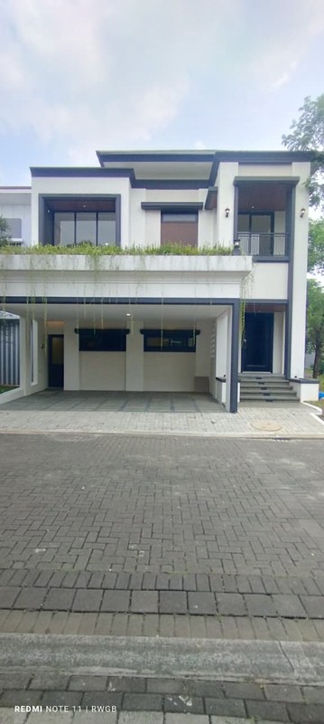 turun harga dari 5.95 M jadi 5.8 M masih nego jual cepat rumah baru bangunan mandiri di Foresta Naturale bsd city