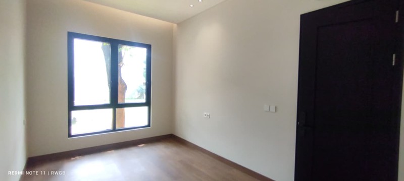 turun harga dari 5.95 M jadi 5.8 M masih nego jual cepat rumah baru bangunan mandiri di Foresta Naturale bsd city