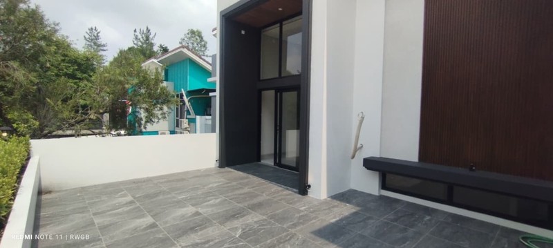 turun harga dari 5.95 M jadi 5.8 M masih nego jual cepat rumah baru bangunan mandiri di Foresta Naturale bsd city