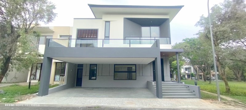 jual cepat rumah baru bangunan mandiri di Foresta Giardina bsd city