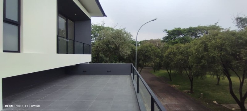 jual cepat rumah baru bangunan mandiri di Foresta Giardina bsd city