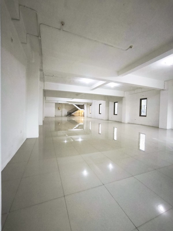 MURAH Disewakan Gedung 4 Lantai Surabaya Pusat Kota Di Jalan Kedungdoro - Komersial Area Cocok Buat Segala Usaha.dekat Jalan Tidar, Arjuno, Diponegoro, Blauran, BG Junction Mall