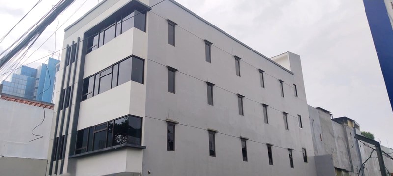 MURAH Disewakan Gedung 4 Lantai Surabaya Pusat Kota Di Jalan Kedungdoro - Komersial Area Cocok Buat Segala Usaha.dekat Jalan Tidar, Arjuno, Diponegoro, Blauran, BG Junction Mall