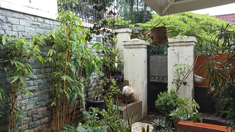 Rumah Hitung Tanah Area Cipete