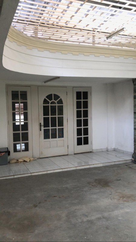 Rumah disewakan di Menteng-Jakarta Pusat
