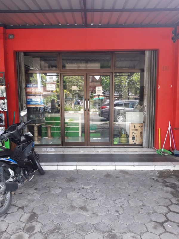 RUKO 2 LANTAI SIAP HUNI, LOKASI STRATEGIS, JL TANTULAR, DEKAT SETURAN