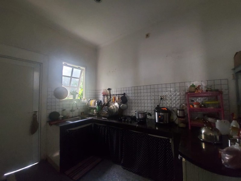 Bintaro, Pondok Ranji, rumah view danau di Lakewood residence