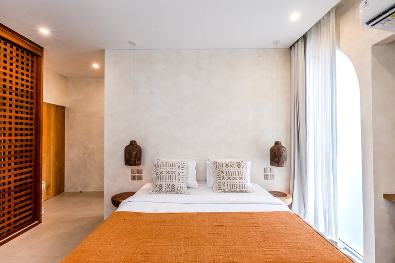 Leasehold - Elegant Modern Villa in Batu Bolong, Canggu