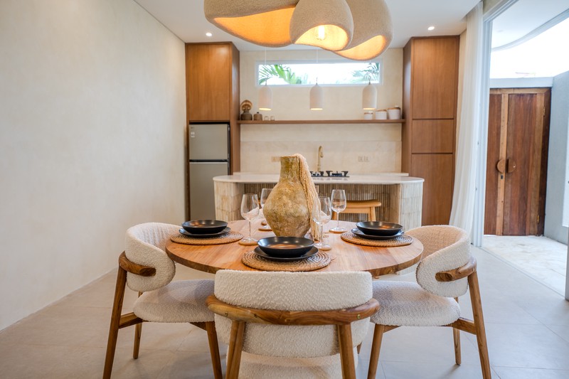 Leasehold - Elegant Modern Villa in Batu Bolong, Canggu
