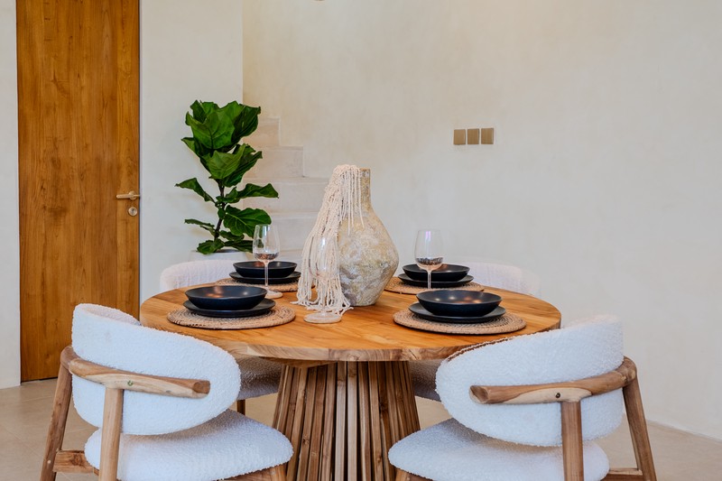 Leasehold - Elegant Modern Villa in Batu Bolong, Canggu