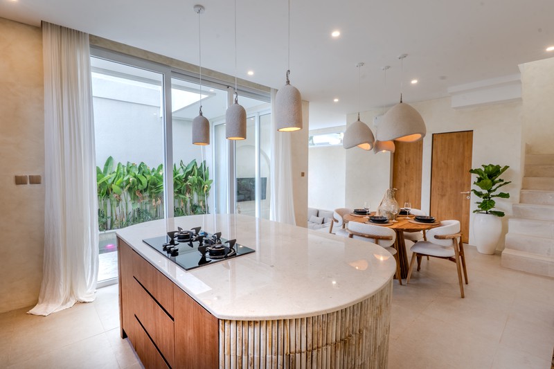 Leasehold - Elegant Modern Villa in Batu Bolong, Canggu