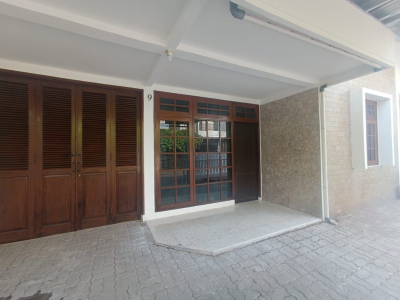 Dijual Rumah Hitung Tanah Alam Segar Di Pondok Indah, Jakarta Selatan