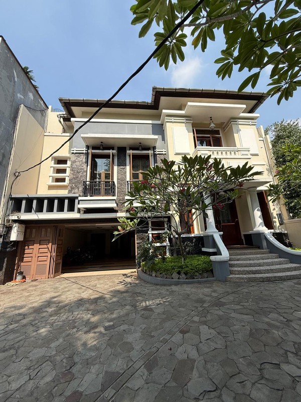 Dijual Rumah Properti Premium di Kawasan Elite Pusat Kota Menteng, Jakarta Pusat