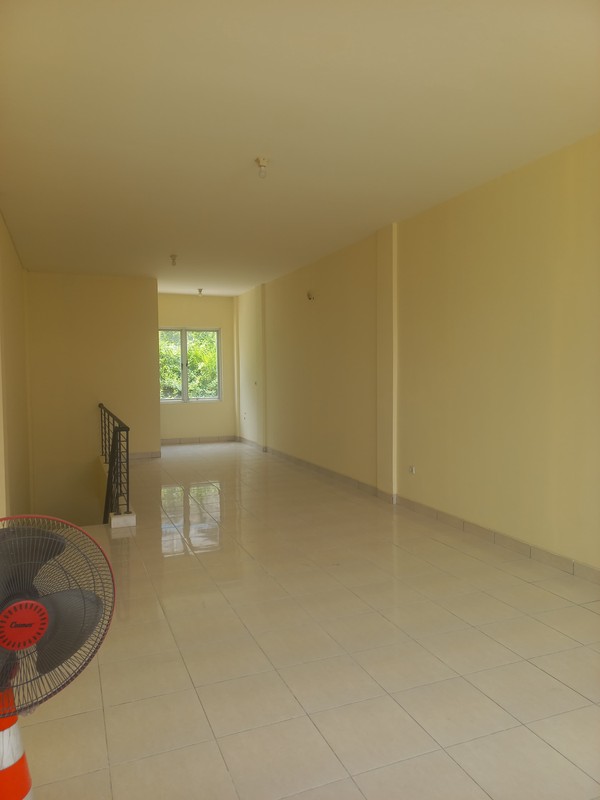 Ruko compark 2 lantai Kota wisata Cibubur