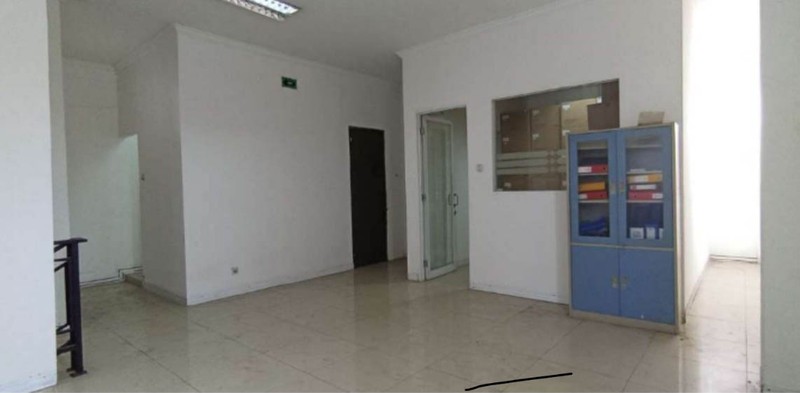 Gudang & Kantor Infinia Park, Jakarta Selatan