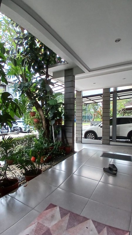 Rumah Siap Huni dengan Hunian Nyaman dan Asri @Bintaro Sektor 9.