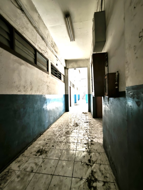 Bangunan 4 Lantai di Jakarta Barat Lokasi Strategis dan Premium area, cocok untuk usaha Kost dekat dengan area bisnis dan perkantoran