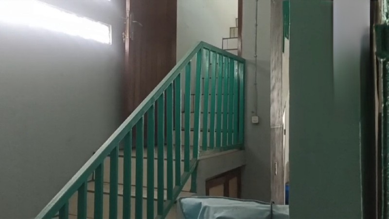 MURAH Dijual 300 m2 Ruko dan Gudang Raya Banjar Sugihan - Raya Manukan Kulon - Nol Jalan Raya Row Lebar 4 Mobil Surabaya Barat Dekat Margomulyo, Tandes, Grand Pakuwon, Akses Tol Benowo