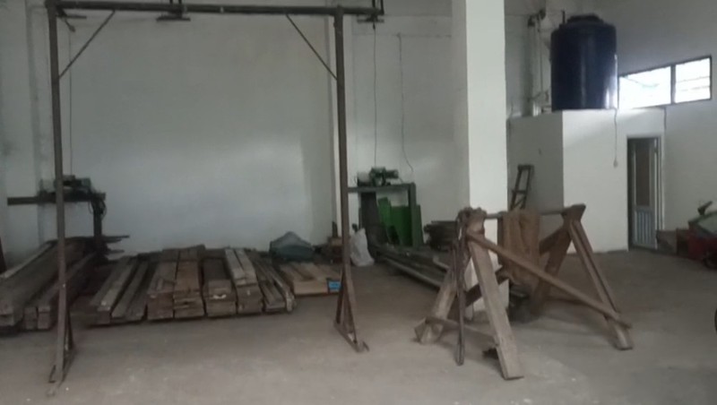 MURAH Dijual 300 m2 Ruko dan Gudang Raya Banjar Sugihan - Raya Manukan Kulon - Nol Jalan Raya Row Lebar 4 Mobil Surabaya Barat Dekat Margomulyo, Tandes, Grand Pakuwon, Akses Tol Benowo