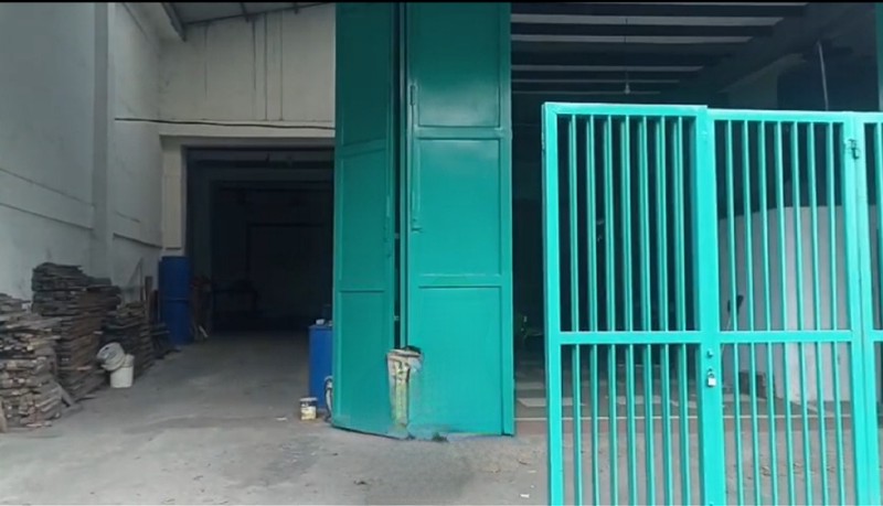 MURAH Dijual 300 m2 Ruko dan Gudang Raya Banjar Sugihan - Raya Manukan Kulon - Nol Jalan Raya Row Lebar 4 Mobil Surabaya Barat Dekat Margomulyo, Tandes, Grand Pakuwon, Akses Tol Benowo