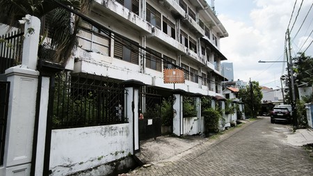Gedung 4 Lantai di Jl. Mandala Utama, kawasan paling strategis di Jakarta Barat