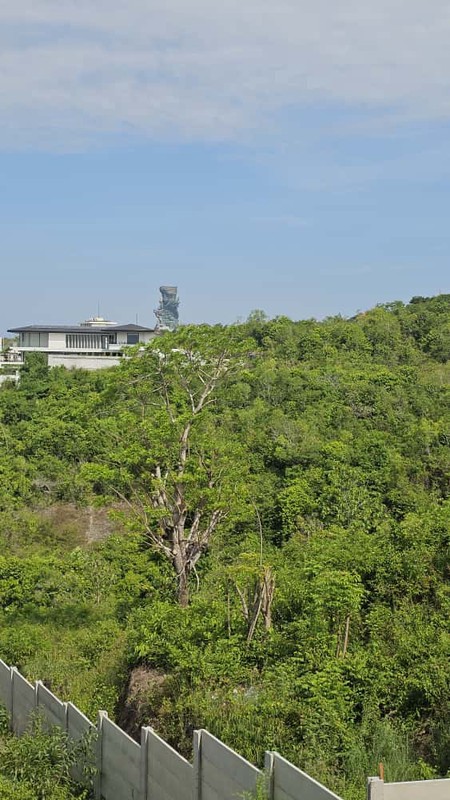 FREE HOLD - Exquisite 4-Storey Luxury Villa with Panoramic Views in Ungasan - BALI