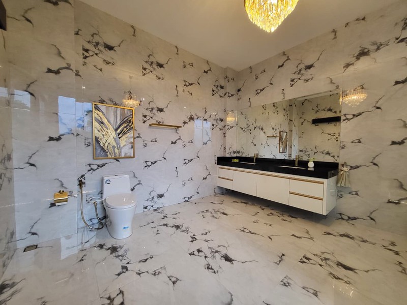 FREE HOLD - Exquisite 4-Storey Luxury Villa with Panoramic Views in Ungasan - BALI