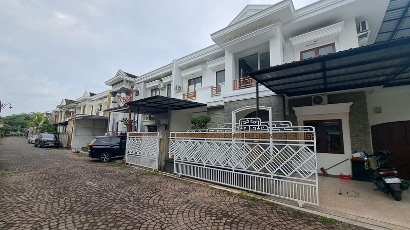 Jual/Sewa Rumah 5 Kamar Tidur Eksklusif Dalam Perum, Ngestiharjo, Kasihan, Bantul (Dekat Umy)