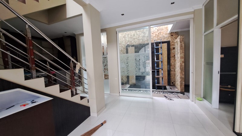 Jual/Sewa Rumah 5 Kamar Tidur Eksklusif Dalam Perum, Ngestiharjo, Kasihan, Bantul (Dekat Umy)