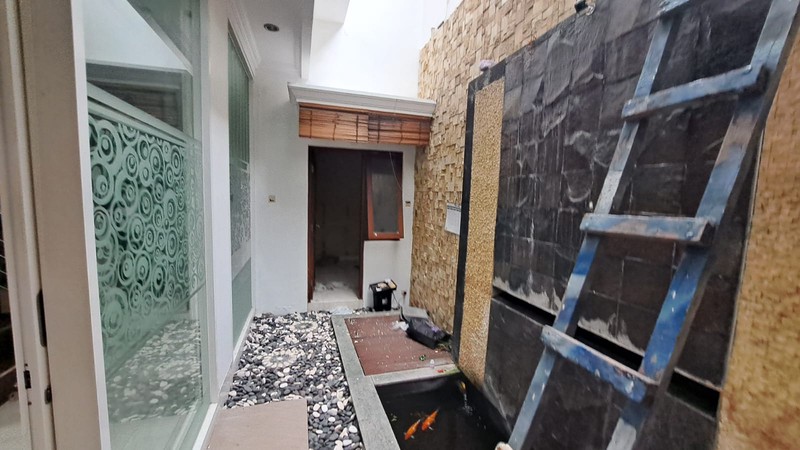 Jual/Sewa Rumah 5 Kamar Tidur Eksklusif Dalam Perum, Ngestiharjo, Kasihan, Bantul (Dekat Umy)