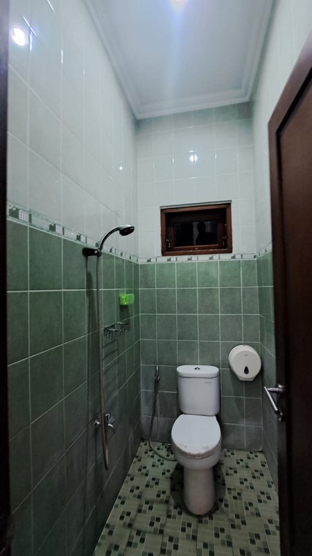 Jual/Sewa Rumah 5 Kamar Tidur Eksklusif Dalam Perum, Ngestiharjo, Kasihan, Bantul (Dekat Umy)